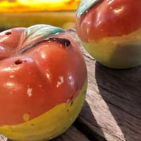 Image 6 of Vintage Japan Ceramic Apple Salt &amp; Pepper Shakers MCM Whimsical And Kitschy