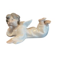 Image 1 of Lladro Angel Cherub Lying Down #4541 Glossy Porcelain Spain