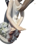 Image 4 of Vintage Lladro Lets Make Up #5555 Retired Figurine Glossy Finish Spain