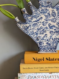 Image 3 of PRE  ORDER Large tulipiere vase song bird blossom deign