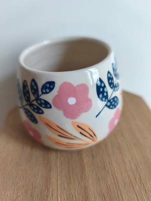Image of  Petite  tasse ronde fleur rose
