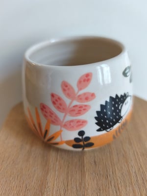Image of Petite  tasse ronde hérisson automne 