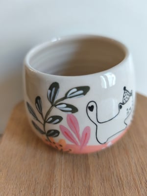 Image of Petite  tasse ronde chat automne 