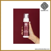 Image 4 of Clever Curl™ Wonderfoam – Moisture, Definition & Medium Hold