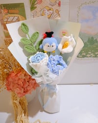 Image 1 of Penguin Graduation Skybound Bouquet