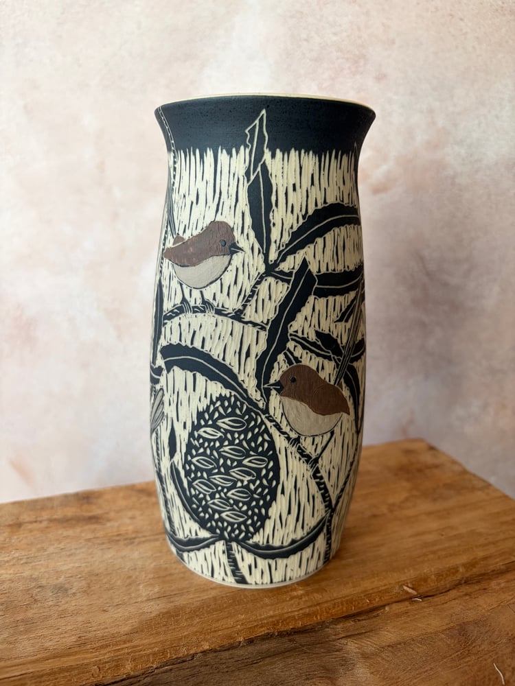 Image of Carved Bird Vase - Superb Fairywren