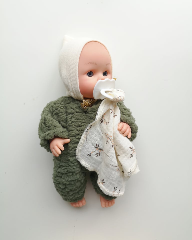 Plume avec sa tenue et accessoires  Image 4