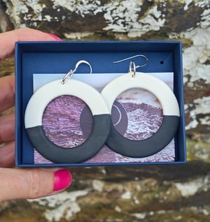 Image of Black and White Circle Earrings