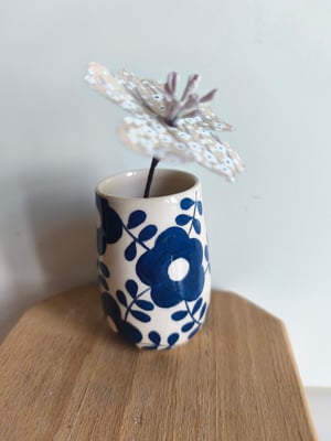 Image of Mini vase  fleur bleue 