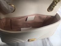 Image 18 of Gucci Marmont #19