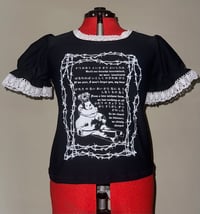 Image 1 of (plus size) barbed wire pierrot print cutsew (black x white)