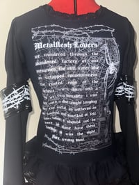 Image 6 of metalflesh lovers print cutsew (black x black)