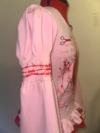 Image 4 of rustic heart print cutsew (pink x red)