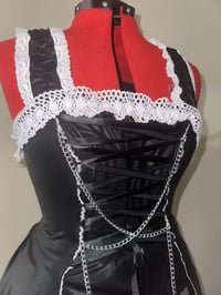 Image 6 of (plus size) rustic heart graphic pleather JSK (black x white)