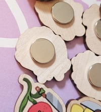 Image 2 of Lovely Flowers - Wood Magnets