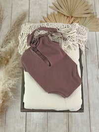 Image 3 of Newborn Photoshoot bodysuit Robbie | sleeveless | brown | photo props