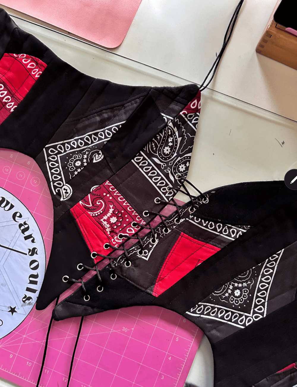Image of the mosaic bandana corset 