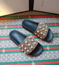 Image 2 of Gucci Pearl Queen
