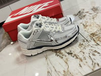 Image 2 of Silver Stallion Set