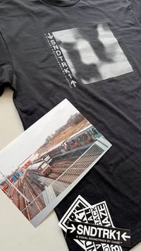 Image 2 of SNDTRK1 PACK WITH BOOK, T-SHIRT AND PRINT.