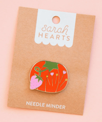 Image 3 of Sarah Hearts Needleminders