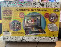 Disney Mickey Mouse & Friends Creative Art Studio Set