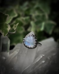 Image 1 of Triangle moonstone 
