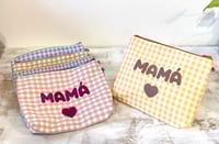 Image 1 of Neceser bordado  Mamá