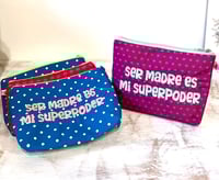 Image 1 of Neceser Ser madre es mi superpoder