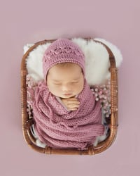 Image 2 of Knitted pink set