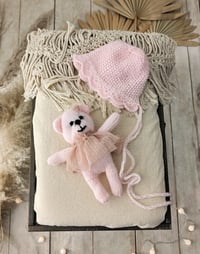 Image 3 of Knitted photo prop | photoshooting set | lady teddy bear and bonnet | pink