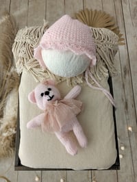 Image 4 of Knitted photo prop | photoshooting set | lady teddy bear and bonnet | pink