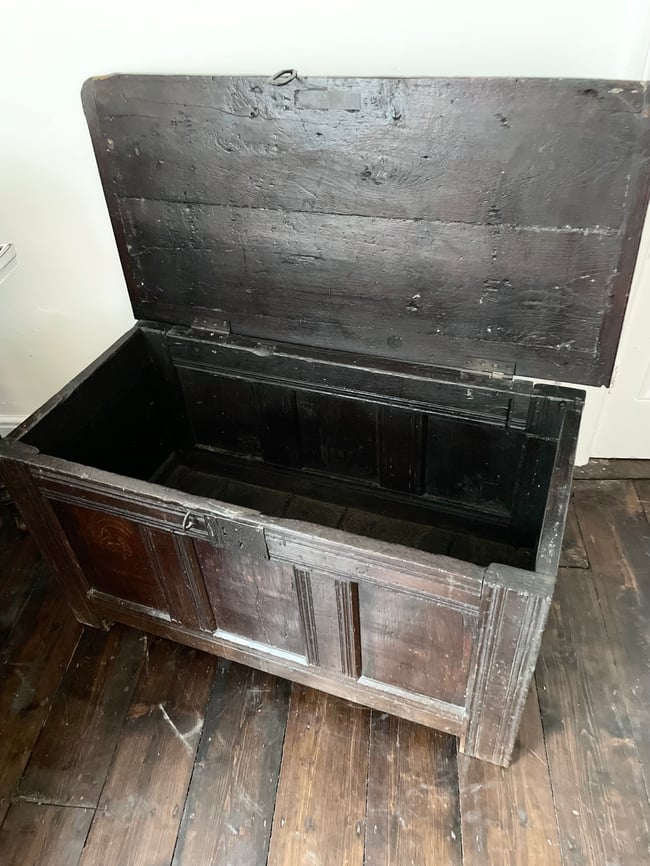 Early 18th Century Georgian Oak Coffer  Dublin