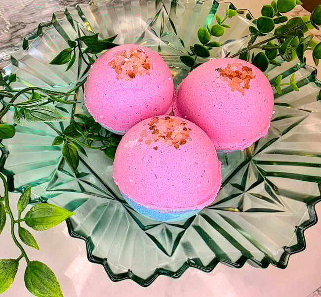 Watermelon & Pink Himalayan Salt  Bath Bomb 7oz 
