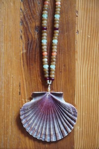 Image 4 of SUNSET SHELLING- necklace