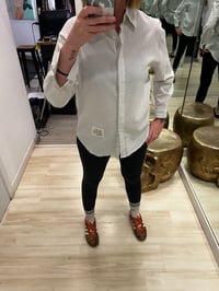 Image 2 of CAMISA FLUIDA RAYAS MENSAJE