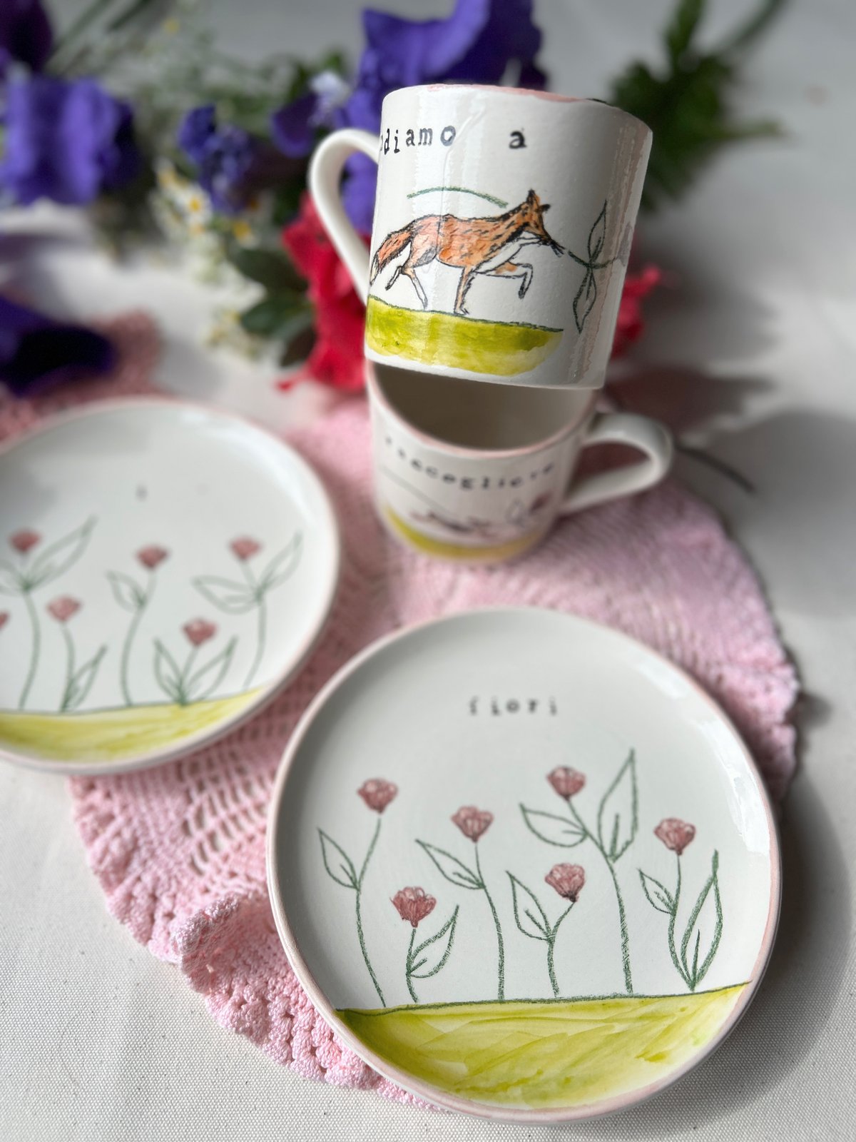 SET TAZZE + PIATTINI - ANDIAMO A RACCOGLIERE I FIORI