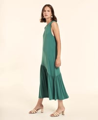 Image 1 of Vestido maxi con volante asimétrico verde