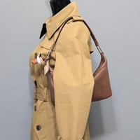 Image 5 of LILLY - ACAJOU