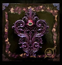 Large Ornate Framed Eye (Purple)