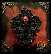 Large Ornate Framed Eye (Red/Black) 