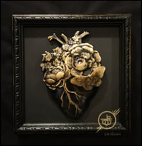 Heart Mould Plaque (Black/Gold)