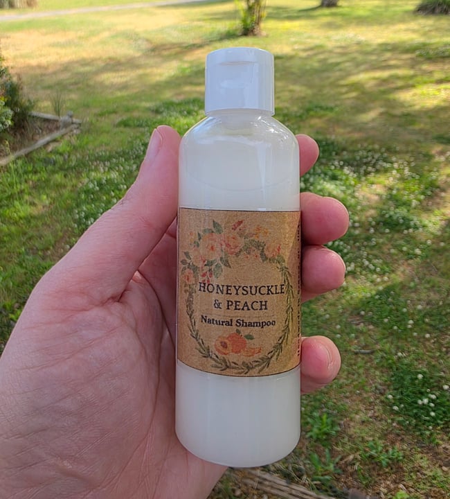 Honeysuckle Peach Natural Shampoo 3.5 oz