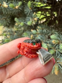 Image 2 of Abalone and coral toad