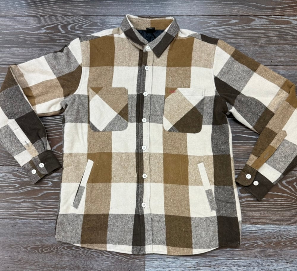 Image of ALOHA WAUKEE QUILTED FLANNEL BRWN-WHT