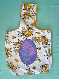 Image 1 of 4/1 Purple Gum Flowers