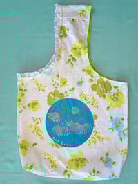 Image 1 of 5/1 Blue Gum Flowers