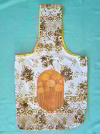 Image 1 of 7/1 Orange Brown Billy Buttons