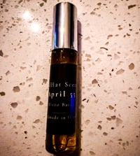 Image 2 of April 1955 Extrait de Parfum — Leather. Tobacco. Saffron.