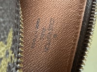 Image 11 of Louis Vuitton Monogram Papillon 30 with Mini Papillon